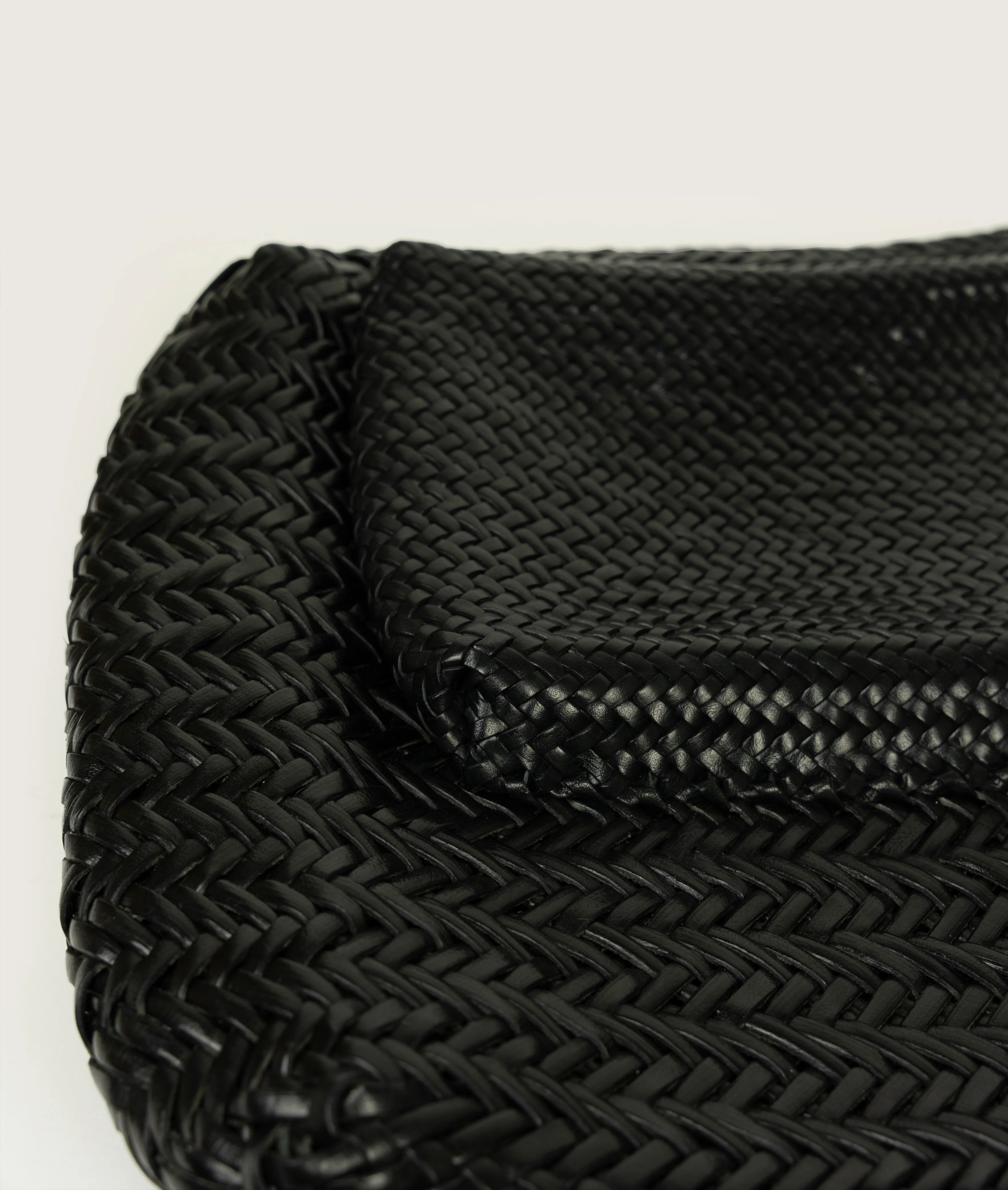 Pazar Book Tote Handwoven Black - Image 6