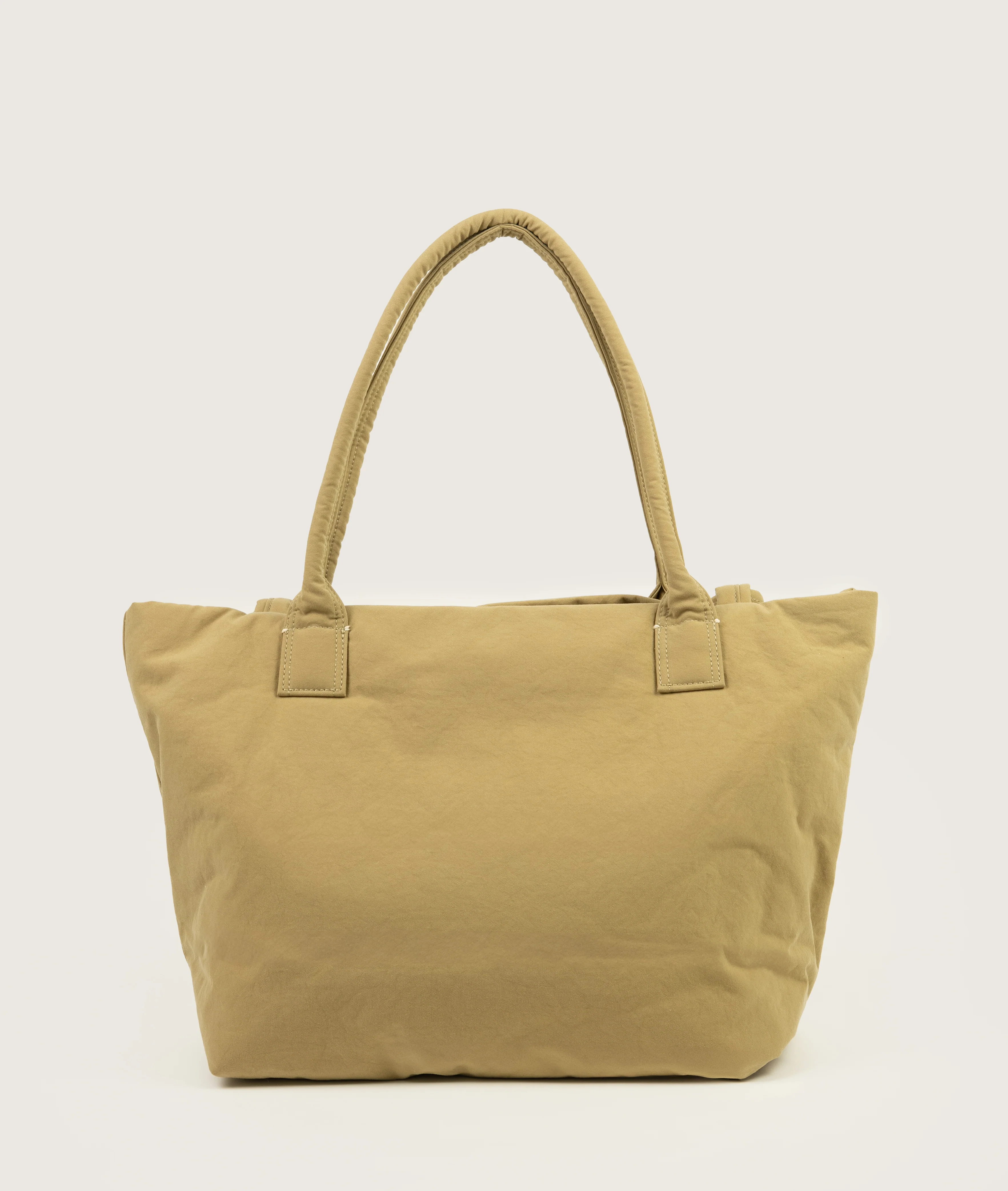 Pazar Tote M beige plant dyed nylon - Image 3