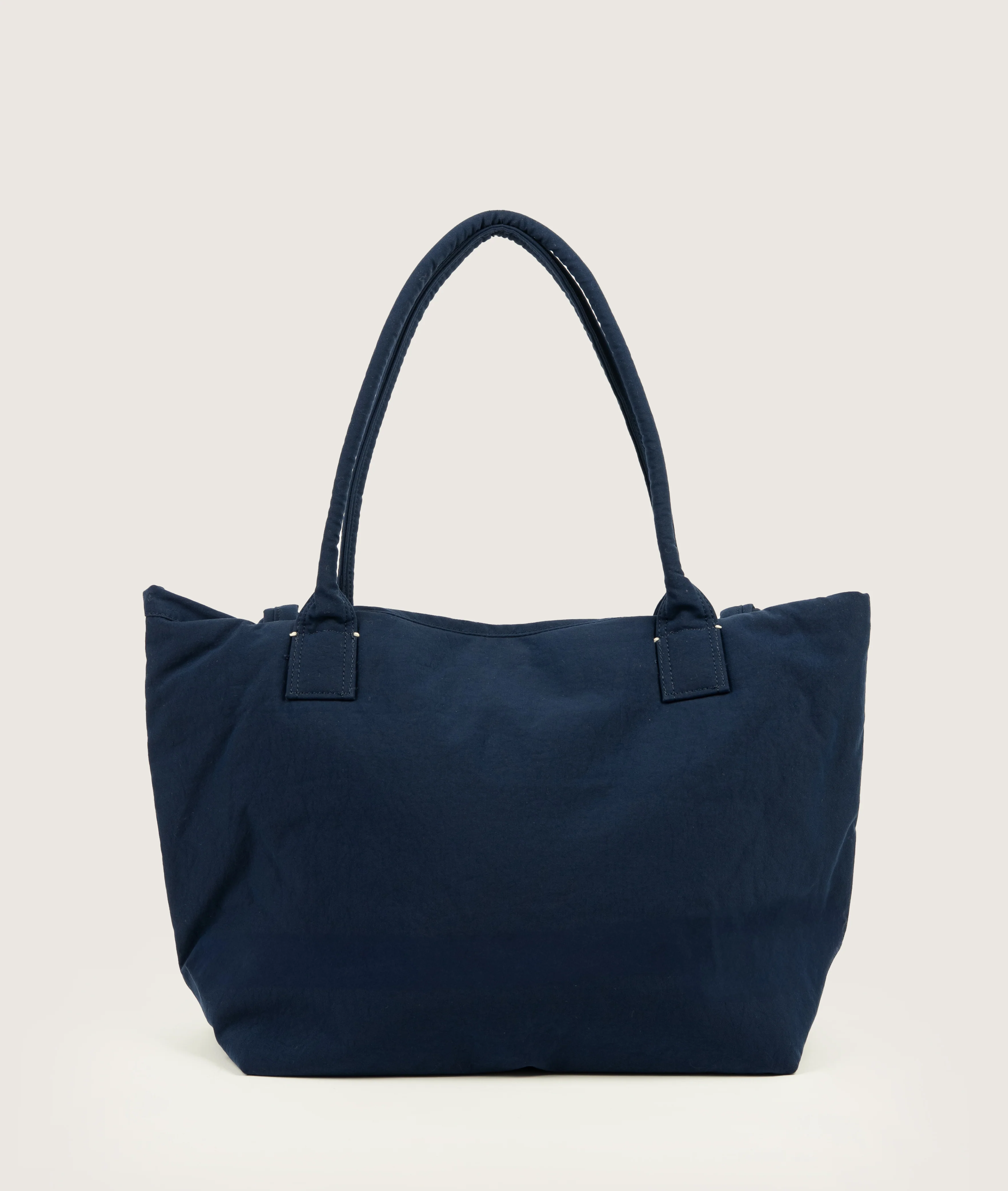 Pazar Tote M Navy plant dyed nylon - Image 3
