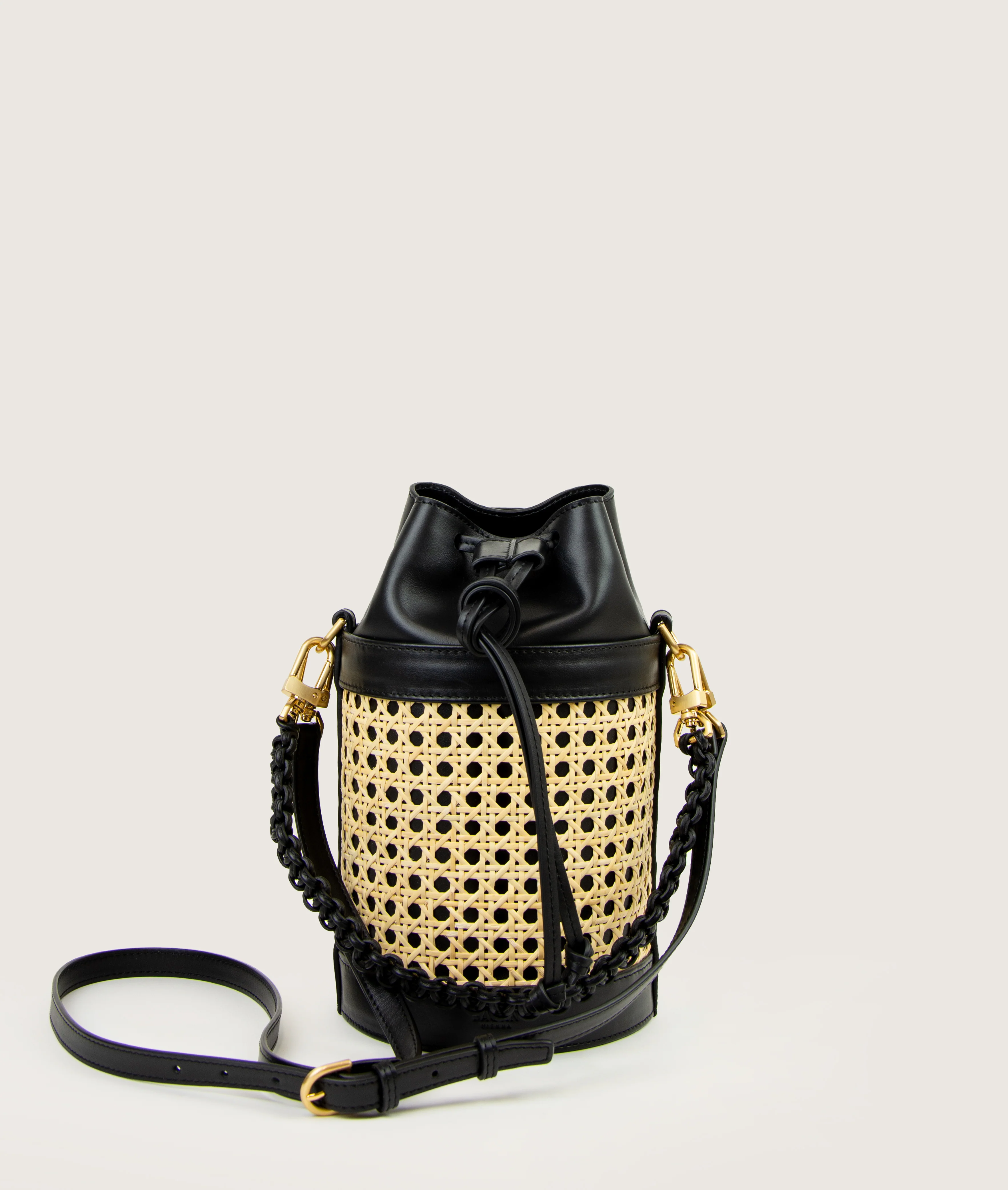 Vienna Bucket S Black - Image 4