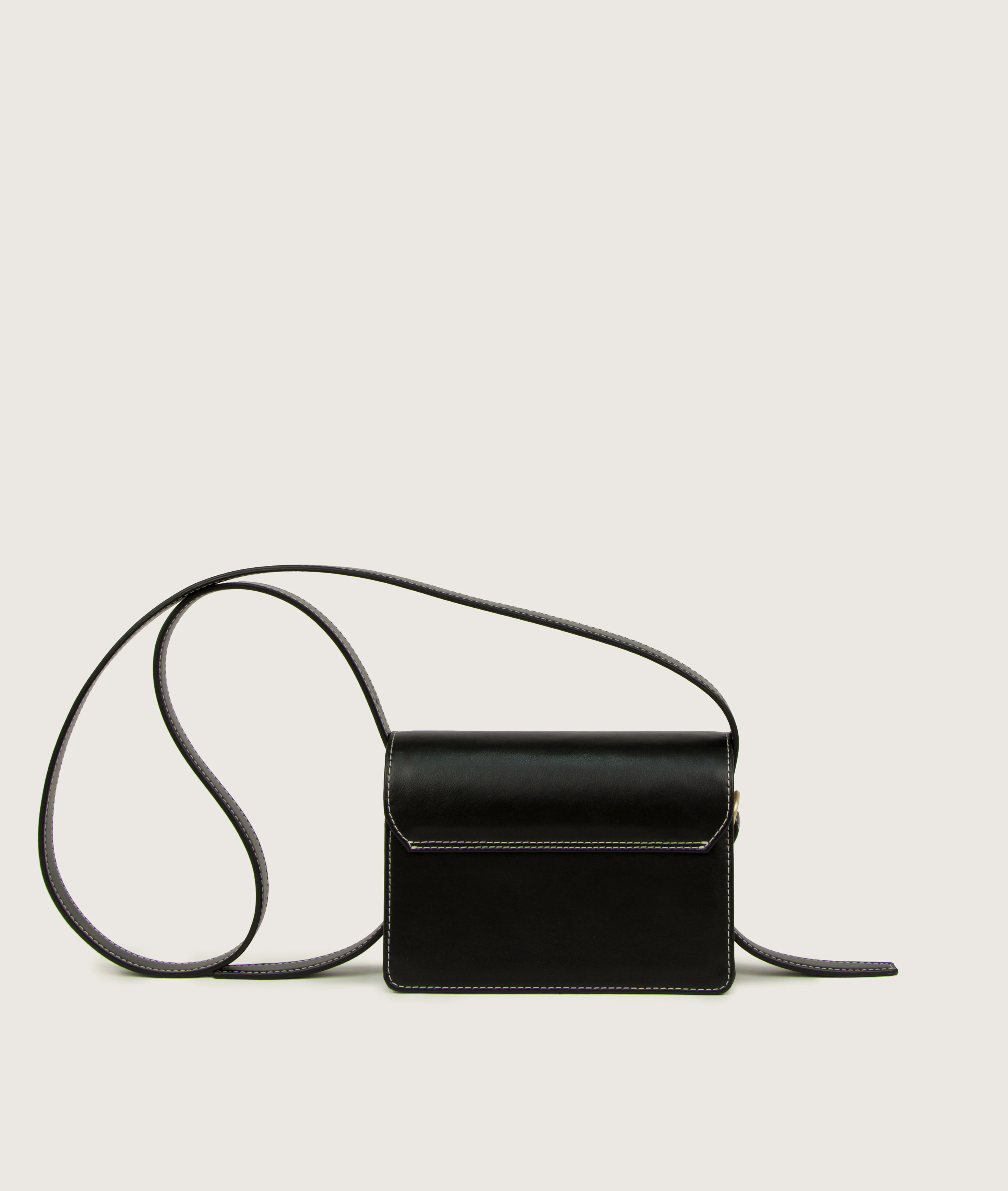 Vienna Crossbody S Black GRAPE LEATHER - Image 3